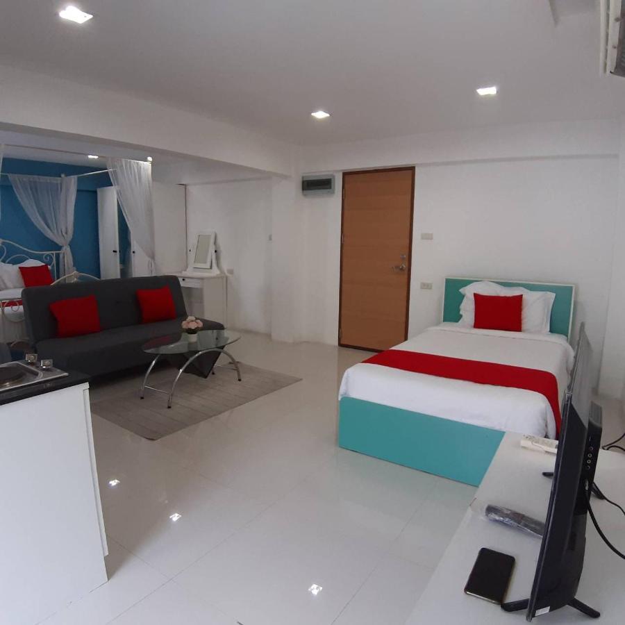 Slt Apartment Bangkok Exteriör bild